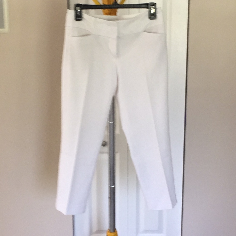 Capri pants , size 2 , Editor